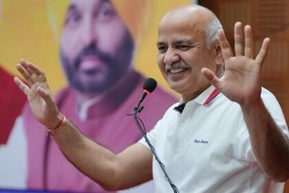 अगर हम देश को बदलना चाहते हैं, तो हमें युवाओं की आवाज सुननी होगी: मनीष सिसोदिया