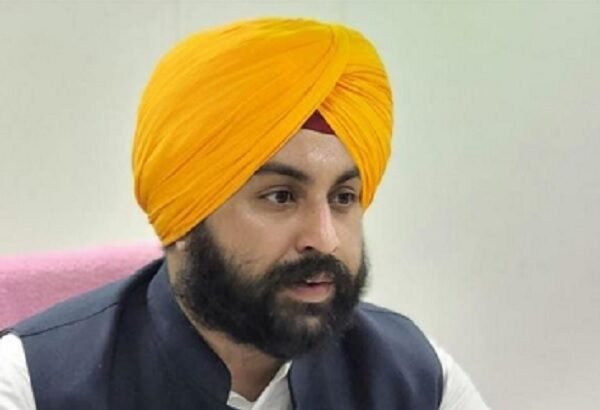 फर्जी स्कूल के खिलाफ मान सरकार का एक्शन, ये बोले हरजोत बैंस