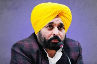 मुख्यमंत्री मान ने केंद्रीय नागर विमानन मंत्री से की बात, युद्ध प्रभावित अरब देशों में फंसे पंजाबियों को तुरंत निकालने की मांग की