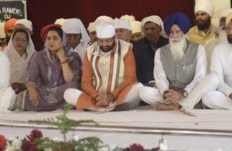 ठाकुर दलीप सिंघ जी की अगुवाई में होला मोहल्ला के विशाल त्रिवेणी संगम का समापन