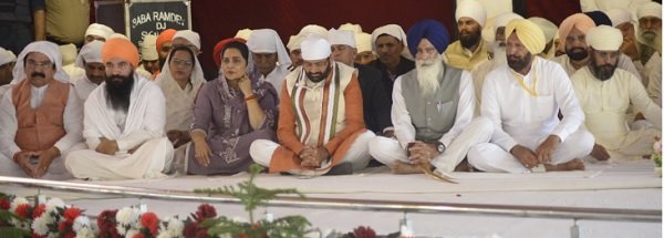 ठाकुर दलीप सिंघ जी की अगुवाई में होला मोहल्ला के विशाल त्रिवेणी संगम का समापन