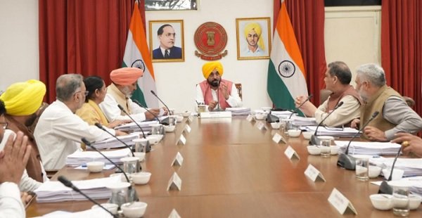 पंजाब की 97 प्रतिशत से अधिक महिलाओं को हर महीने 1000–1500 रुपए सम्मान राशि मिलेगी, जानिए क्यों