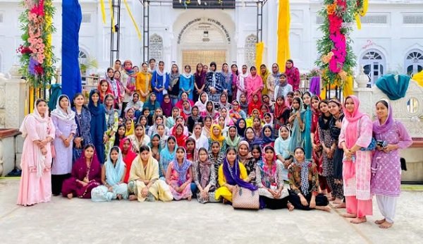 पी सीएम एस डी कॉलेज फॉर विमेन ने छात्राओं के लिए शैक्षिक और आध्यात्मिक यात्रा का आयोजन किया