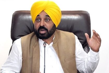 मध्य पूर्वी तनाव के कारण वहां फंसे पंजाबियों के लिए 24×7 हेल्पलाइन जारी; इन नंबरों पर फोन करके ले सकते हैं मदद