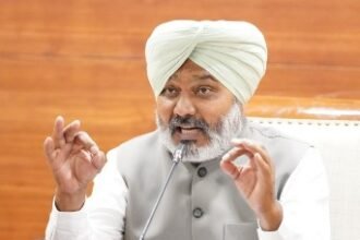 राघव चड्ढा संसद में पंजाब का एक भी ज़रूरी मुद्दा उठाने में नाकाम रहे : हरपाल सिंह चीमा