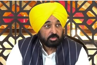 मुख्यमंत्री भगवंत सिंह मान ने मजदूर दिवस के अवसर पर श्रम वर्ग को तोहफा दिया, न्यूनतम मजदूरी में 15 प्रतिशत बढ़ोतरी का एलान