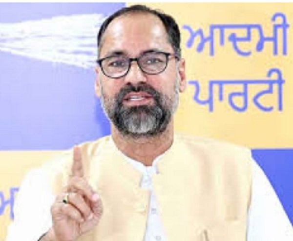 आदमपुर में कांग्रेस ने सिर्फ भ्रष्टाचार किया, “आप” ने निभाए वादे : पवन टीनू