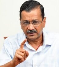 केजरीवाल ने नीट परीक्षार्थियों से कहा, ‘‘अपनी भावनाएं और सुझाव मुझसे साझा करें, हम आपके साथ’’