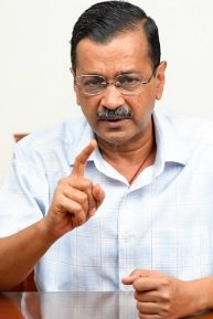 केजरीवाल ने नीट परीक्षार्थियों से कहा, ‘‘अपनी भावनाएं और सुझाव मुझसे साझा करें, हम आपके साथ’’