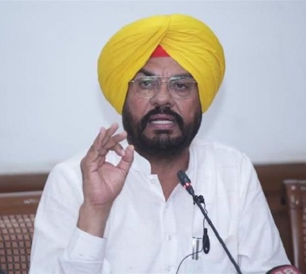 चुनावों से ठीक पहले देश में तनावपूर्ण माहौल पैदा करके वोटों का ध्रुवीकरण करने की गंदी राजनीति कर रही है भाजपा: कुलदीप धालीवाल