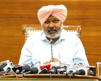 भाजपा कभी भी आर्थिक तरक्की या विकास पर वोट नहीं मांगती: हरपाल सिंह चीमा