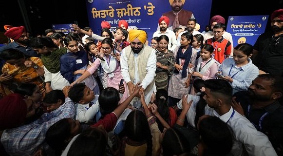 हम पंजाब को देश का अग्रणी शिक्षा केंद्र बनाएंगे: मुख्यमंत्री मान