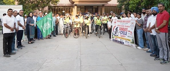 विश्व साइकिल दिवस के मौके पर निकाली गई साइकिल रैली