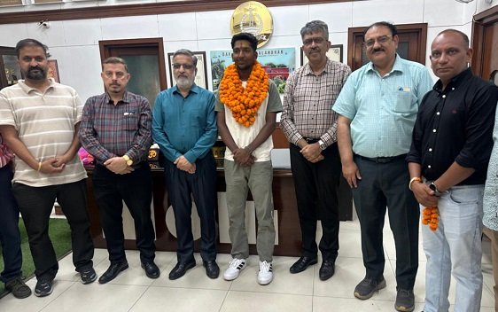 डी.ए.वी. कॉलेज, जालंधर के छात्र का भारतीय अंडर-19 क्रिकेट टीम में चयन