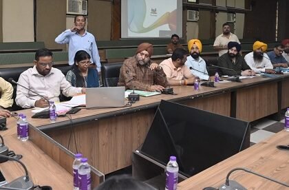 व्यापारियों और दुकानदारों की समस्याओं के समाधान को प्राथमिकता दी जाए : DC