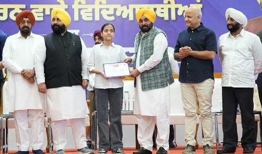 ना सिफारिश, ना रिश्वत, सिर्फ मेरिट से सरकारी नौकरीः भगवंत सिंह मान